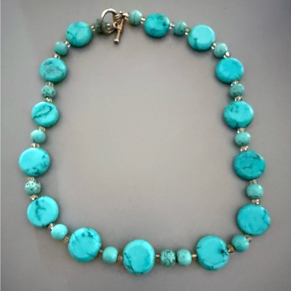 Southwestern Turquoise Howlite Gemstone Statement Necklace 18 Inches - Picture 2 of 5